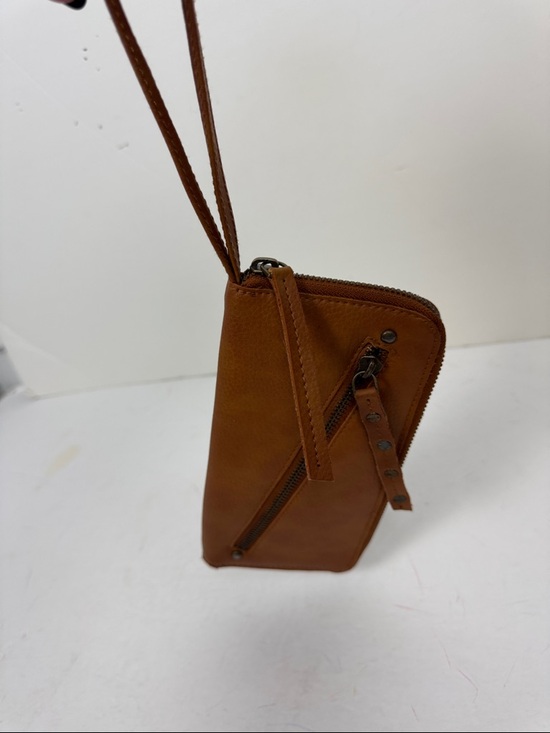 Free People Brown Vegan Leather Wristlet Wallet Zip Around Clutch Boho - Picture 7 of 9